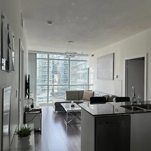 https://2br-2bath-den-in-downtown-toronto-newly-updated.hotelstorontoontario.org